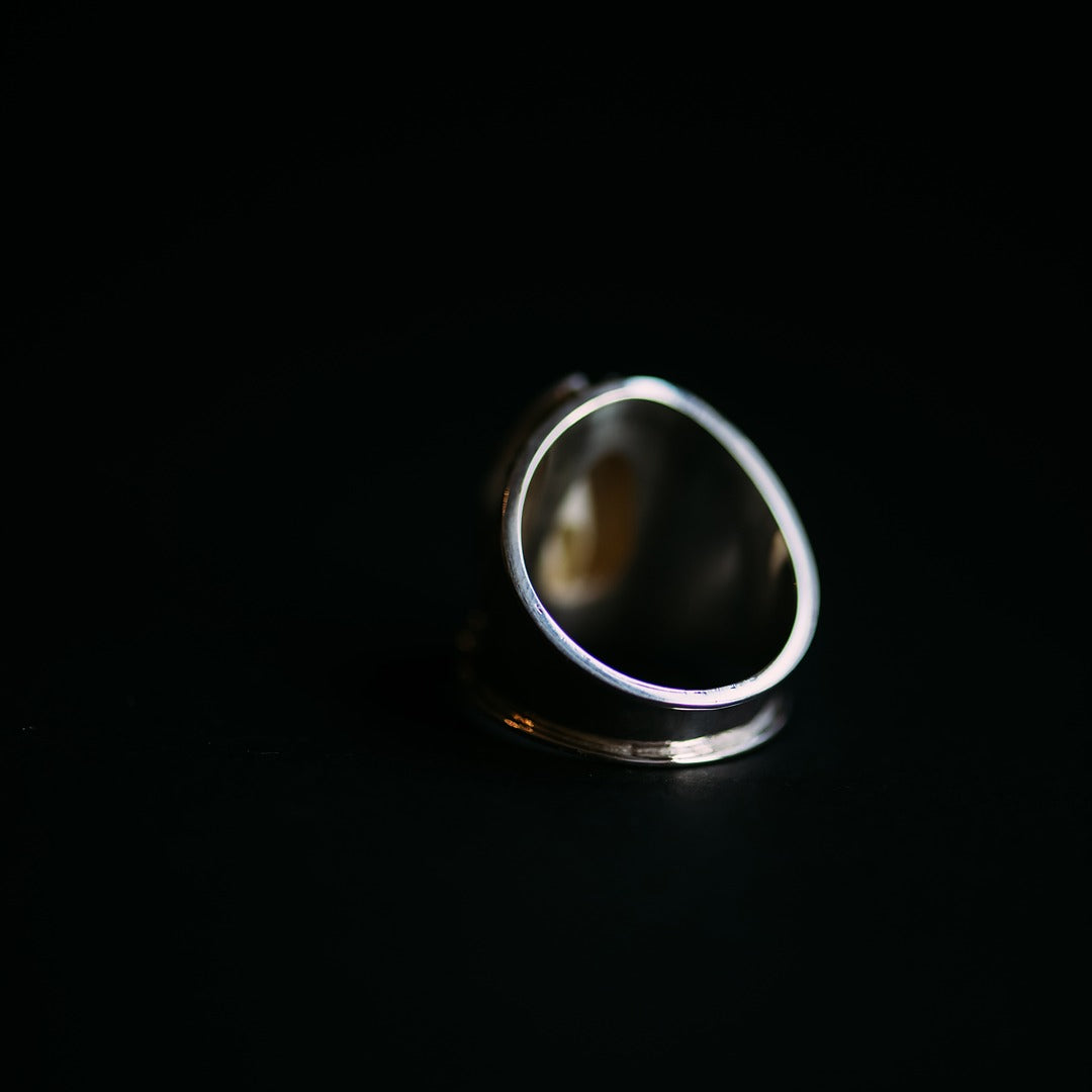 Bold Cowrie Shell Ring
